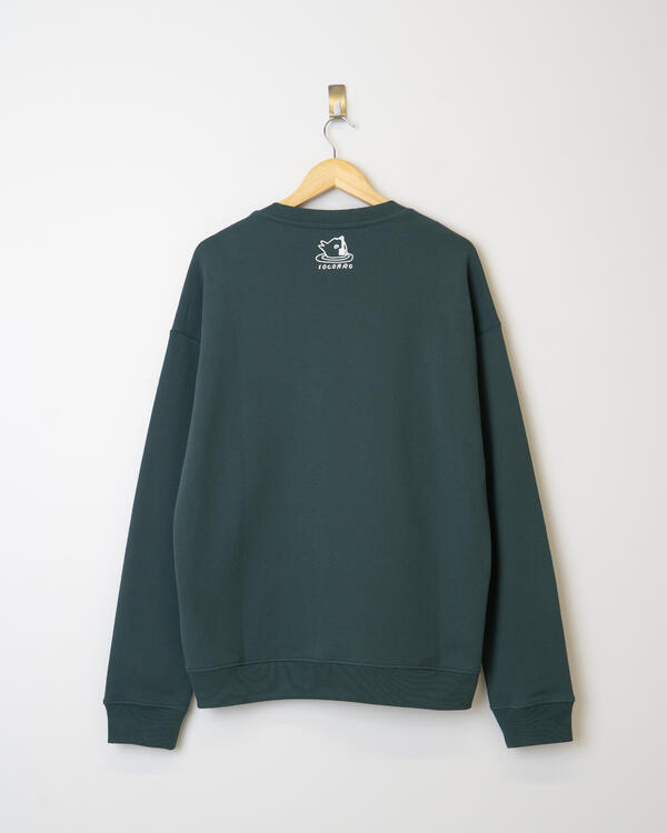 Green Sweater / White Cat