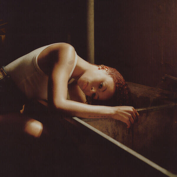 Ravyn Lenae – Birds Eye